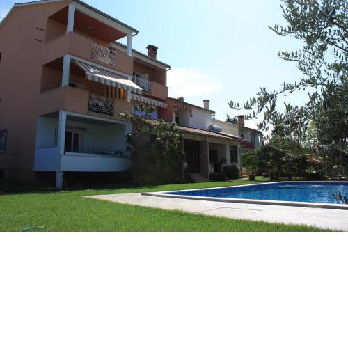 AURA Residence