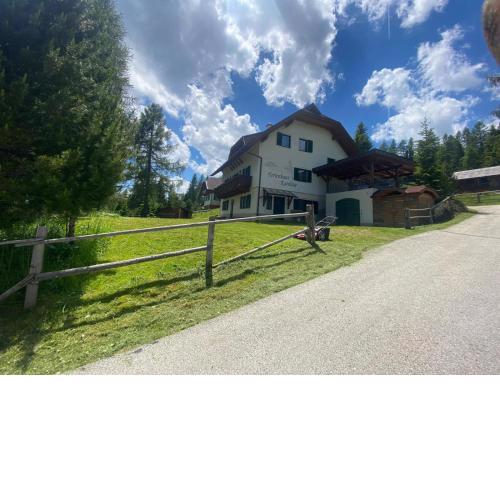 Austrian Mountain Vintage Lodge