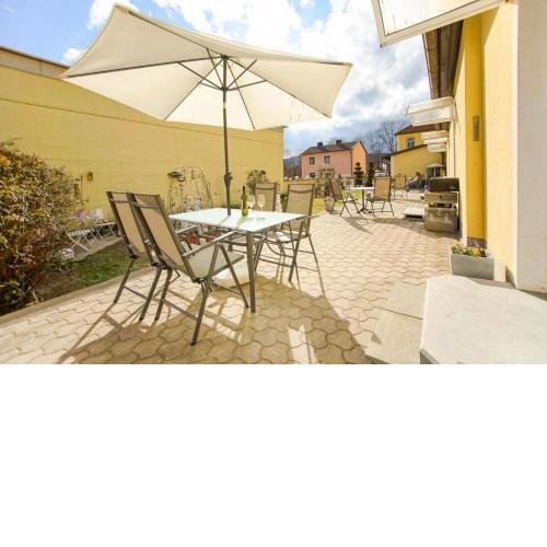 AusZeit Leoben 1 mit Terasse und gratis Parkplatz
