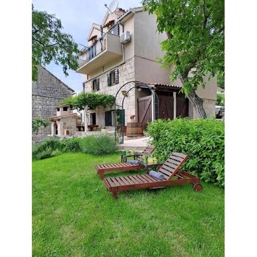 Authentic Stone House Lola
