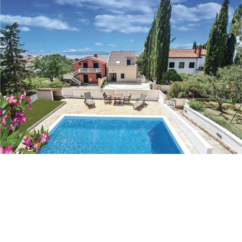 Awesome Apartment In Sv,petar With Kitchen