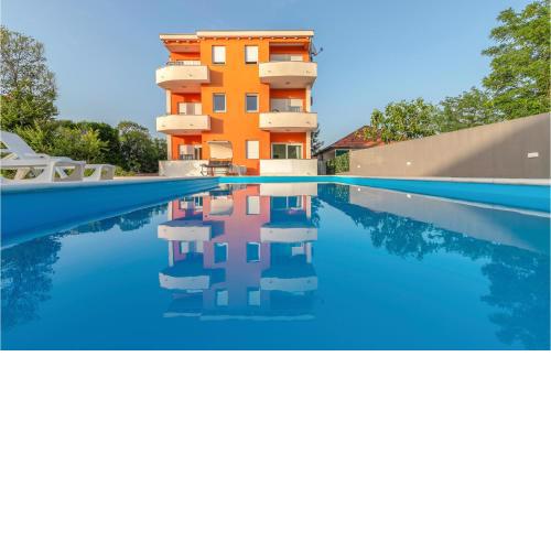 Awesome Home In Bibinje With Kitchen