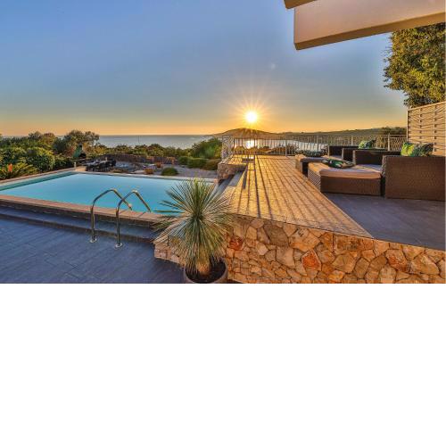 Awesome Home In Drvenik Mali With House Sea View