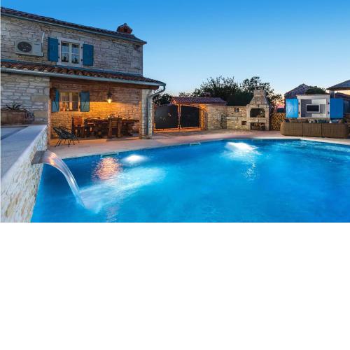 Awesome Home In Hrboki With Outdoor Swimming Pool