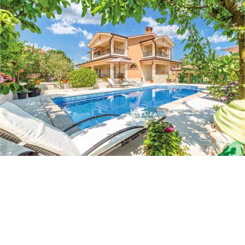 Awesome Home In Nedescina With Kitchen