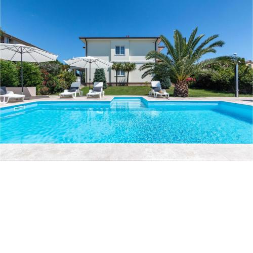 Awesome Home In Pula With Outdoor Swimming Pool