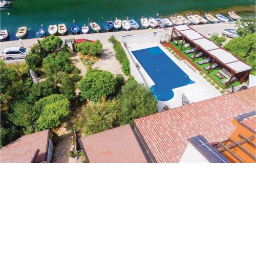 Awesome Home In Skradin With Sauna