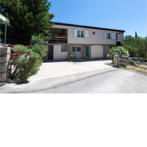 Awesome Home In Starigrad With House Sea View