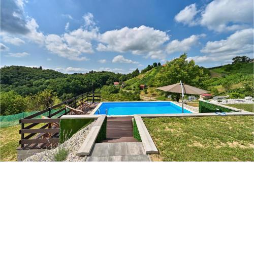 Awesome Home In Vinica Breg With Wifi