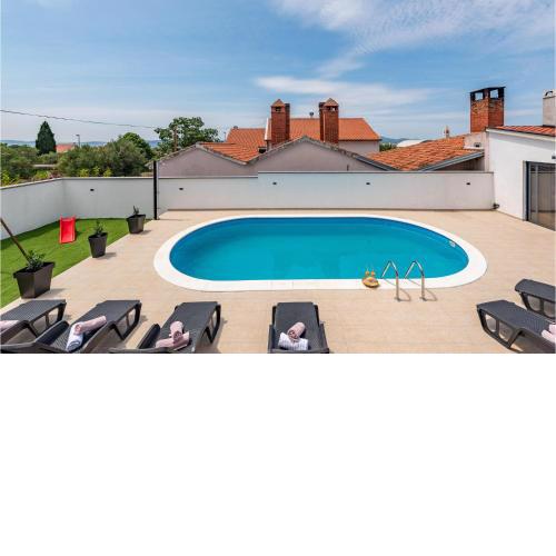 Awesome Home In Zadar With Wifi