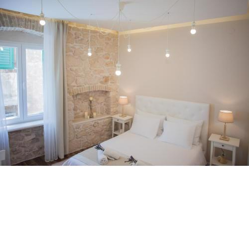 Barone Room