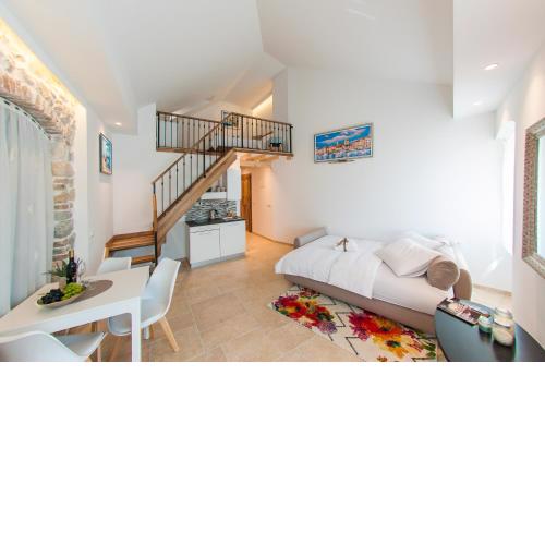 Bazzar Apartments