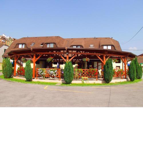 B&B Garestin