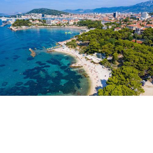 Beach Villa Apartment on top location, with sea view and exotic garden