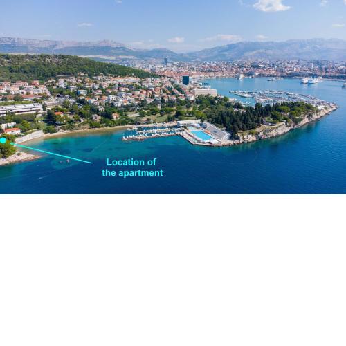 Beachfront apartment Drazen, with garden and parking