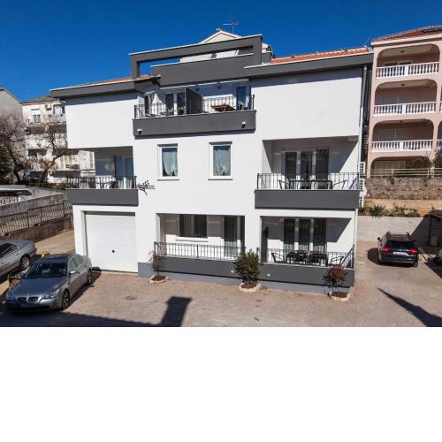 Beachfront Apartments for Relaxing Getaways in Crikvenica