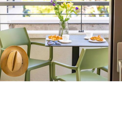 Beachfront Studio Tide Residence Srzić