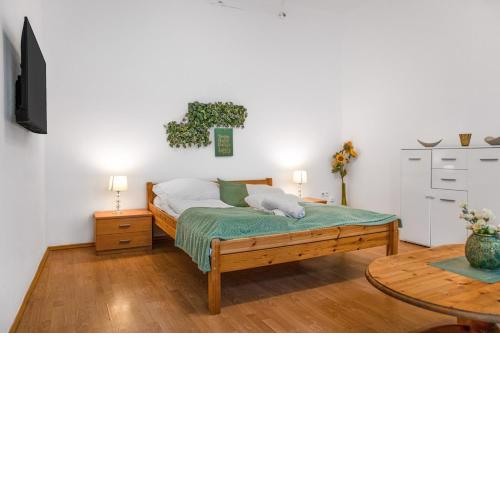 Beautiful 2BR Apartment Near Bahnhof Wien Meidling