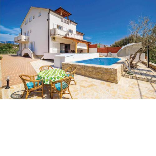 Beautiful Apartment In Barbat With House Sea View