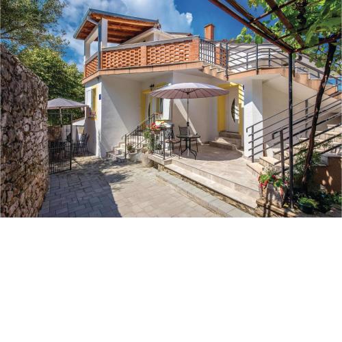 Beautiful Apartment In Novi Vinodolski With Wifi