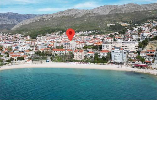 Beautiful Apartment In Podstrana With Wifi