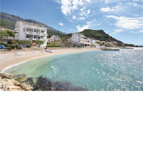 Beautiful Apartment In Podstrana With Wifi