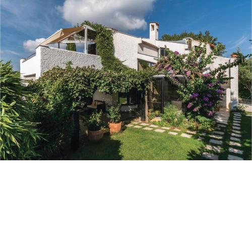 Beautiful Apartment In Pula With House Sea View