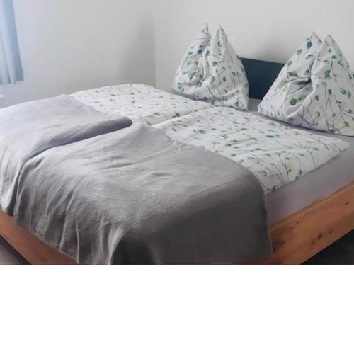 Beautiful apartment near W rthersee