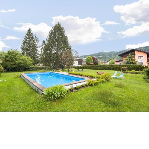 Beautiful apartment with swimming pool