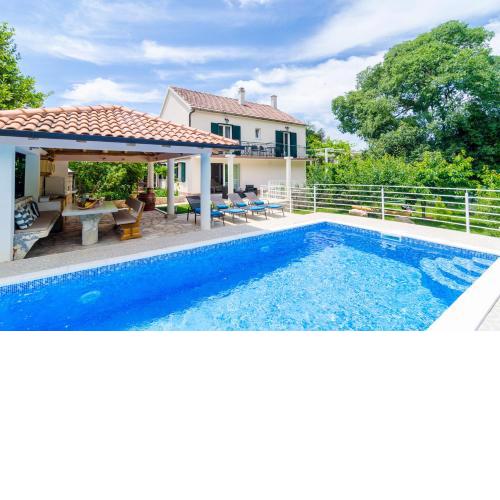 Beautiful Countryside Villa