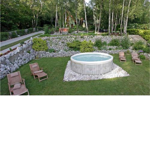 Beautiful Home In Breze With Jacuzzi