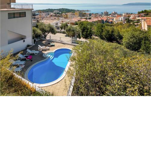 Beautiful Home In Makarska With Wifi