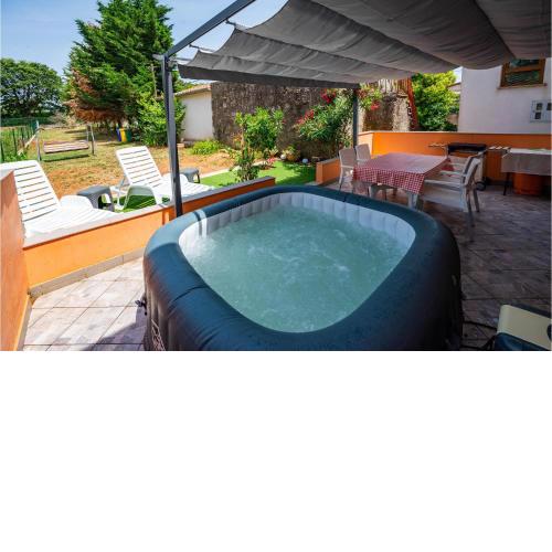 Beautiful Home In Pula With Wifi