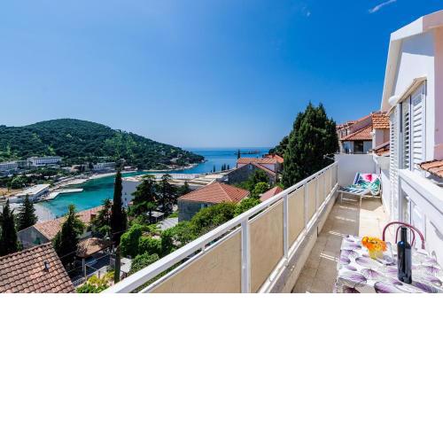 Beautiful Sea View Apartments