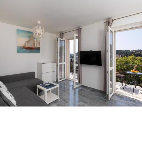 Begovi Guest House - One-Bedroom Apartment LILLY