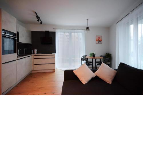 Bella's Appartment - Beautiful, modern and next to metro