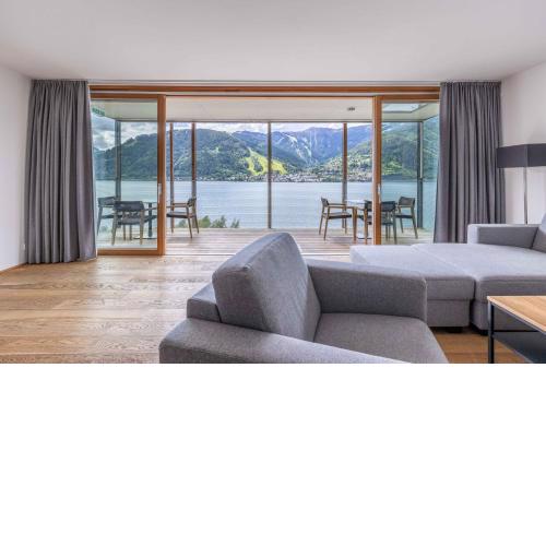 Bellevue Residences - Lakeside Luxury Apartments