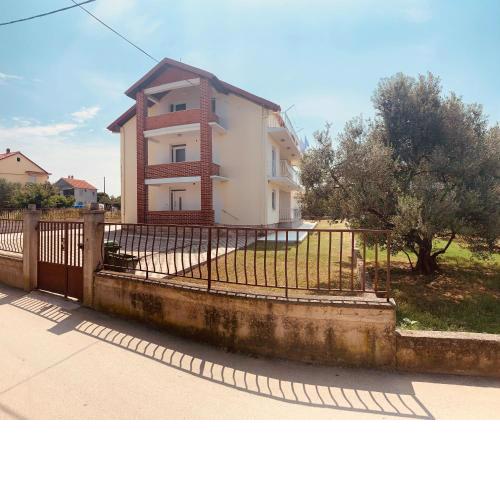 Bibinje Comfort & Style Apartment 1st floor