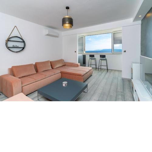 Blue Apartment G&G