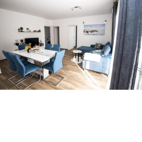 Blue Pearl apartment
