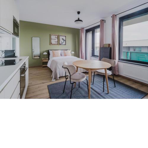 Blueground Žižkov New build student apt PRG-40