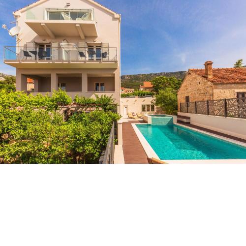 Bol Summer Residence