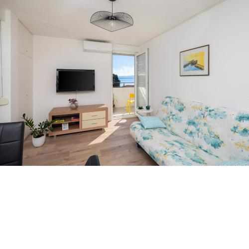 Bounty Apartment