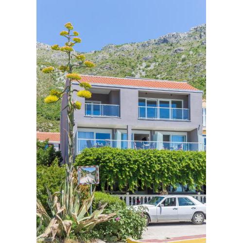 Boutique Flamingo B&B