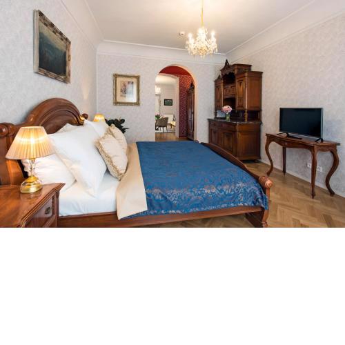 Boutique Hotel Constans
