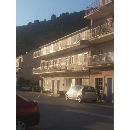 Bradley apartmants HR