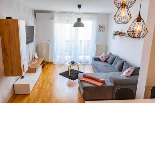 BRAND NEW - SelfCheckIns 24 - Zagreb - Garage - Loggia - New - Luxury
