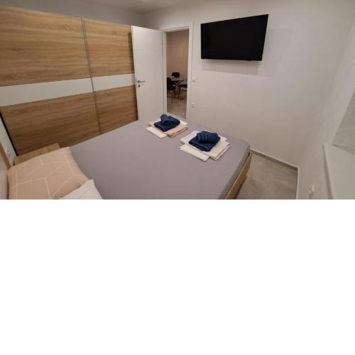 Brand new luxury app FJAKA in the center near beach