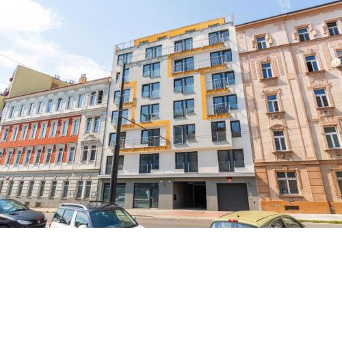 Brand new studio apartment #31 in brand new building with free parking in the center