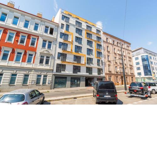 Brand new two room apartment #34 with free secure parking in the center